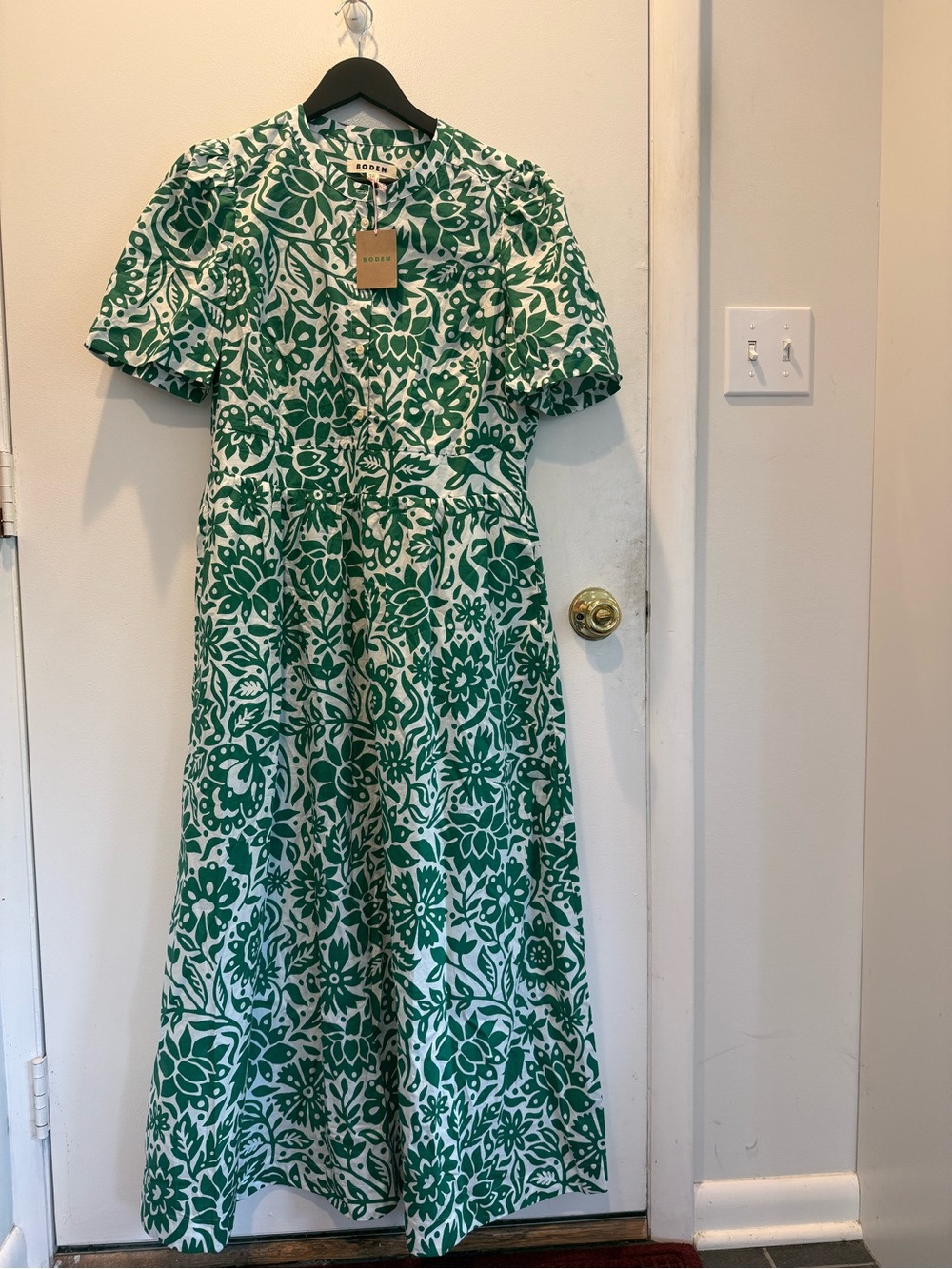Boden Green and White Botanical dress